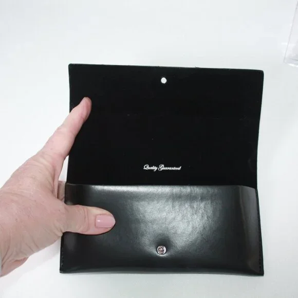 NWOT Rag & Bone Eyeglass Container with Drawstring Bag - Picture 5 of 6